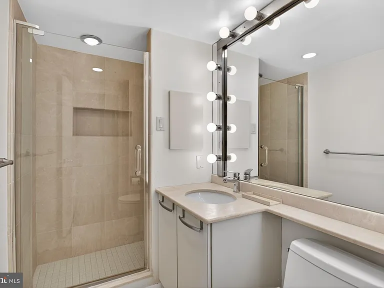 2401 Pennsylvania Ave #-15C52 — Photo 18