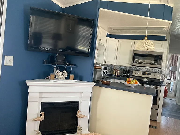 800 Kay Rd NE — Photo 15