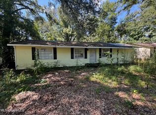 361 Creston Ave, Jackson, MS 39212