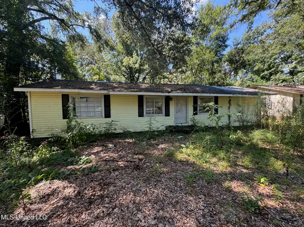361 Creston Ave, Jackson, MS 39212