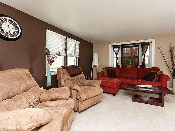 5th image of 1319 Lincoln Woods Dr