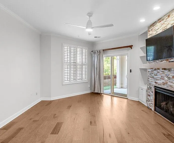 714 Northeast Dr #52 — Photo 29