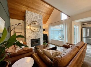 2479 S Xanadu Way UNIT B, Aurora, CO 80014