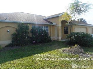 1040 Champion Ave, Lehigh Acres, FL 33971