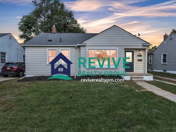31234 Barton St, Garden City, MI 48135