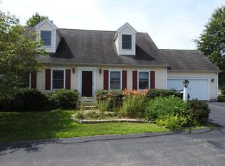 27 Rosewood Dr, Haverhill, MA 01832