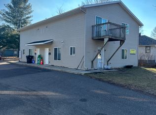 1708 6th St E #B, Menomonie, WI 54751