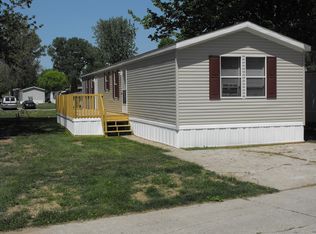 505 Railside Dr, Syracuse, IN 46567