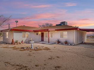 4999 Sungold Ave, Joshua Tree, CA 92252
