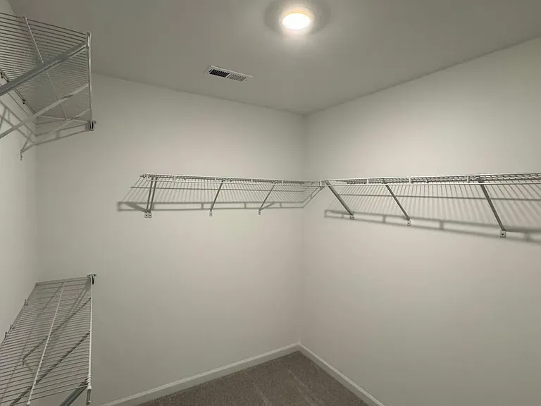 8815 Malmesbury Ln — Photo 10