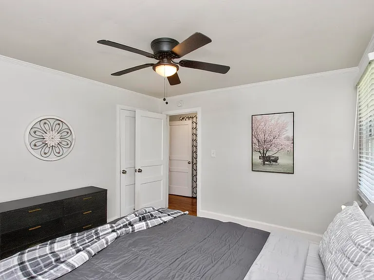 1911 Moran Ave #B — Photo 19