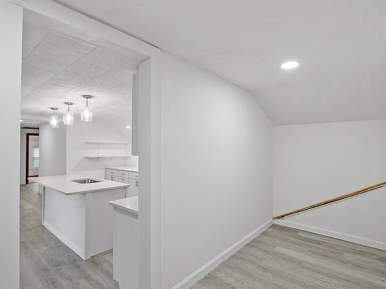 47 Railroad Ave #2 — Photo 2