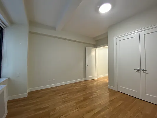 Rented by Stonehenge NYC LLC | media 4