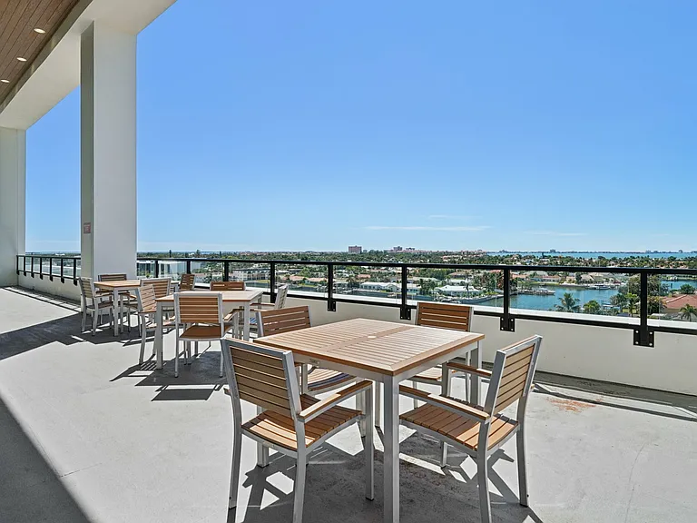 Marina Club Apartment homes — Photo 21