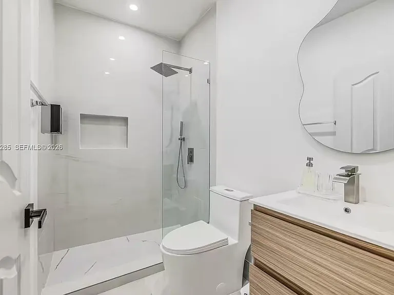 14551 SW 158th Ct — Photo 16