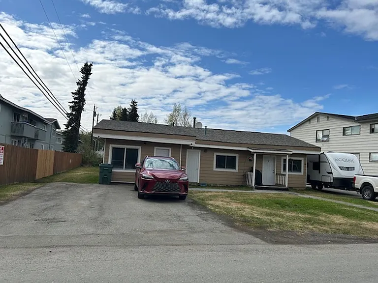 144 Grand Larry St #1 — Photo 2