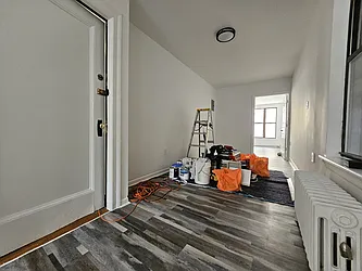 Rented by Julien Aractingi, LREB