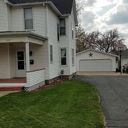 isometric view from driveway