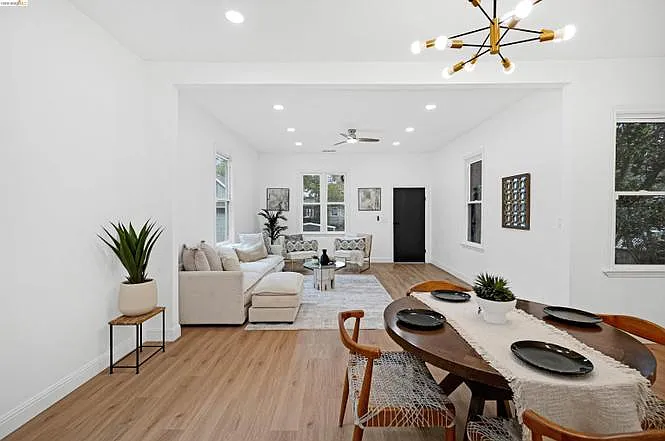 1812 Woolsey St — Photo 8