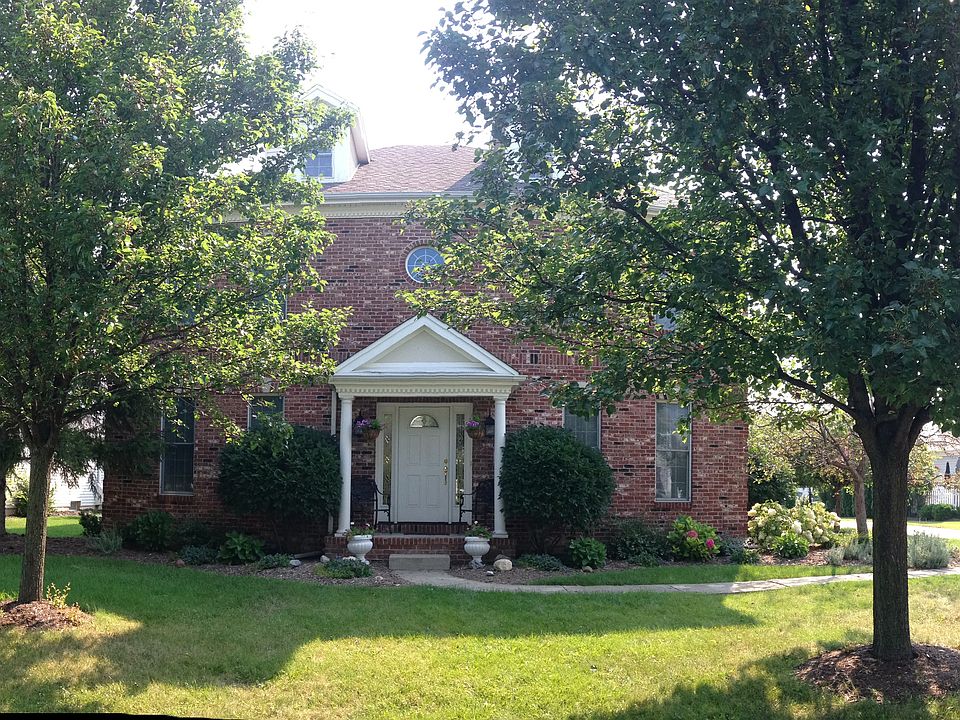 1st image of 551 Chippewa Ln