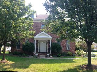 551 Chippewa Ln, Perrysburg, OH
