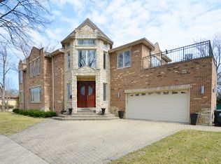 5745 Church St, Morton Grove, IL 60053