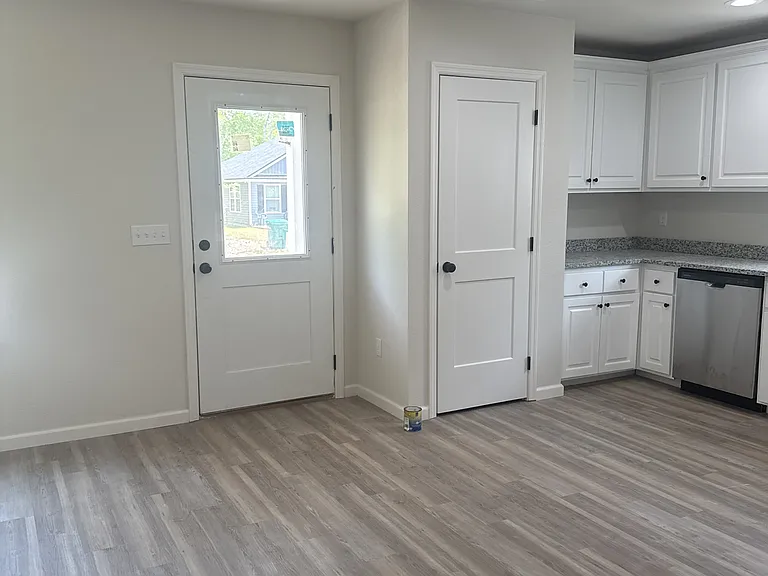 2 Lake Ellen Dr — Photo 5