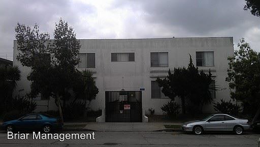 2nd image of 5726 Virginia Ave APT 6