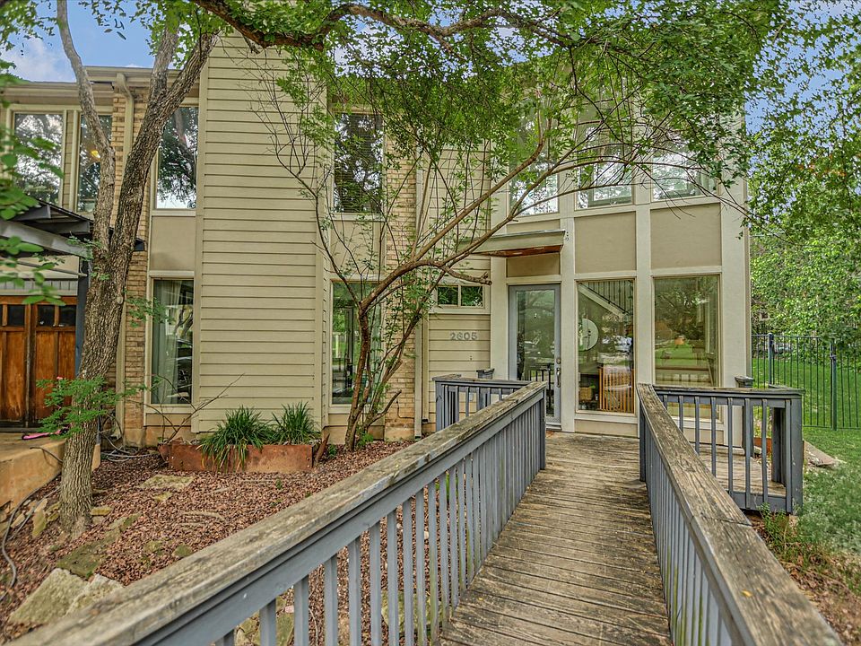 1st image of 2605 De Soto Dr