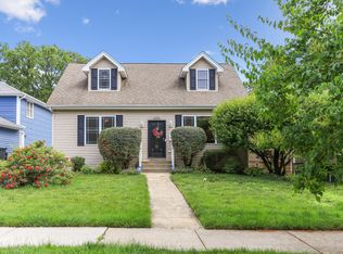 1236 Olive Rd, Homewood, IL 60430