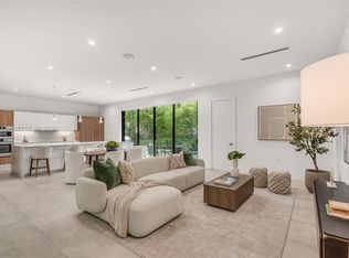 New Shenandoah, Miami, FL 33145