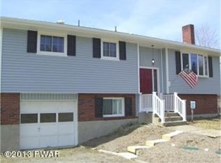 1581 Route 507, Greentown, PA 18426