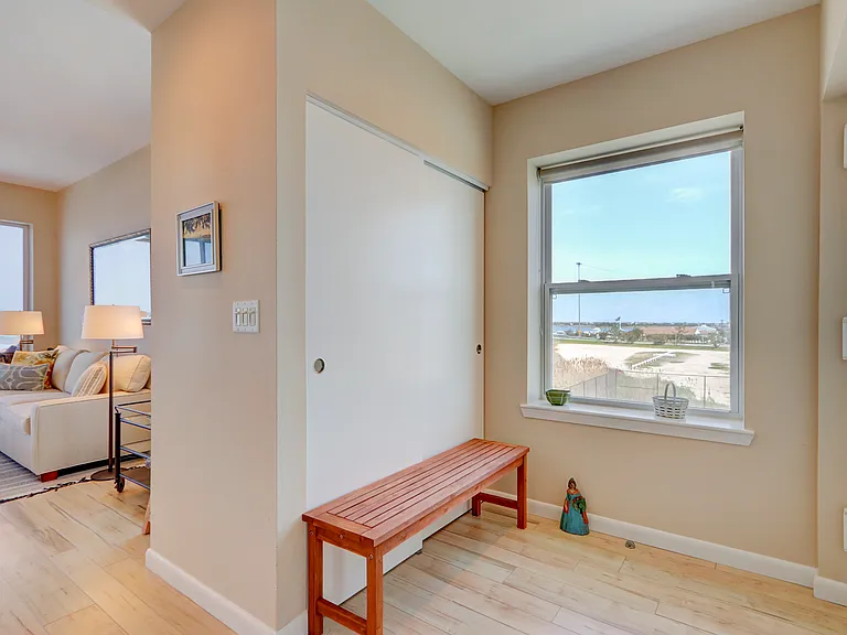 260 Dune Rd #124 — Photo 12
