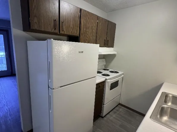 912 10th Avenue South