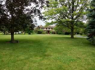 3310 Butz Rd, Maumee, OH 43537