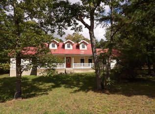 636 Timber View Rd, Pikeville, TN 37367