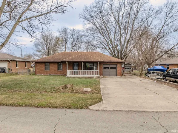 3133 Paradise Dr, Anderson, IN 46011