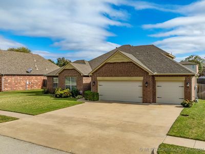 1908 SE Lester Ave, Bartlesville, OK, 74006