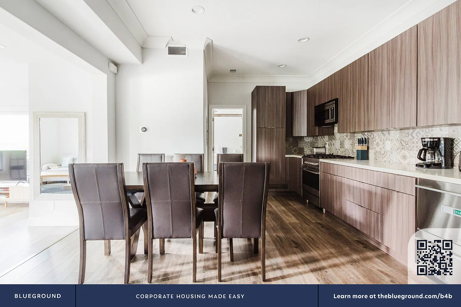2 bed, 2.0 bath, 721 sqft, $5,120 — Photo 4