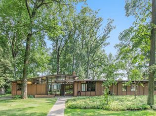 15650 Northwood Ln, Hickory Corners, MI 49060