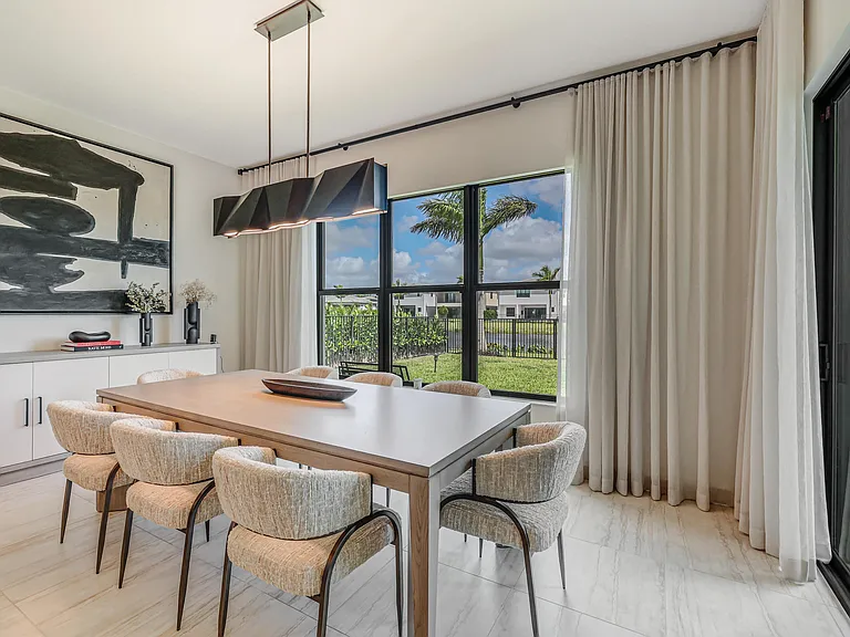 8283 Royal County Down Rd — Photo 18