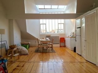 94 Chestnut St APT 4, Boston, MA 02108