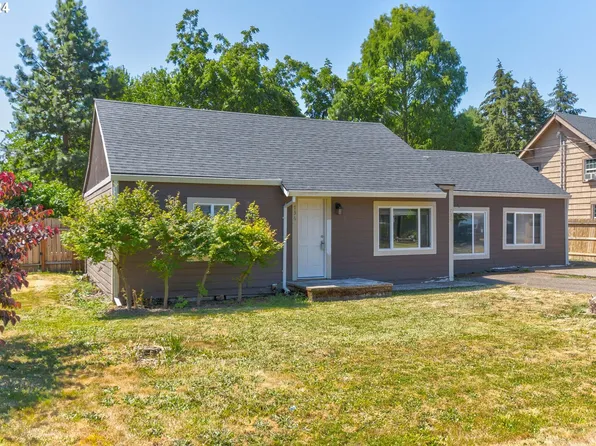 736 SE Morgan Ln, McMinnville, OR 97128