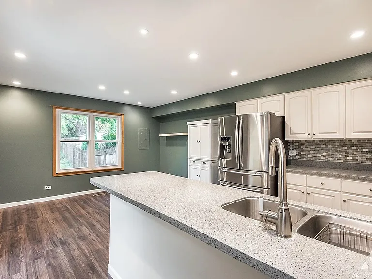 521 Milton Dr — Photo 7