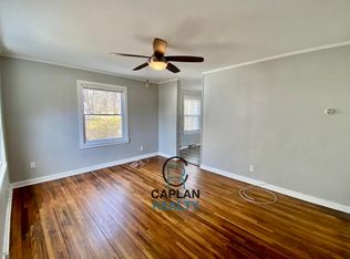 35 Hilltop Rd #A, New Haven, CT 06513