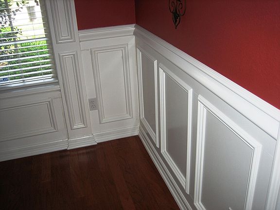 Beautiful Detail in Formal Dining