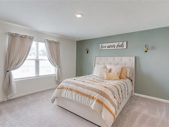 2nd image of 60 Thetford Way