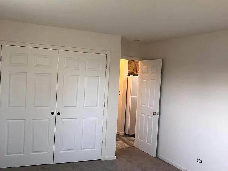 436 N Stephen Dr — Photo 14