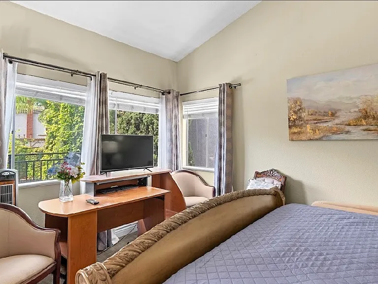 8101 E Woodsboro Ave — Photo 21
