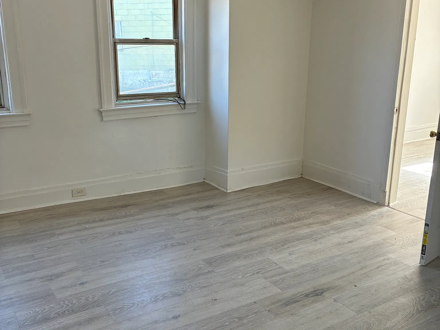 2 bed, 800 sqft, $1,200 — Photo 1